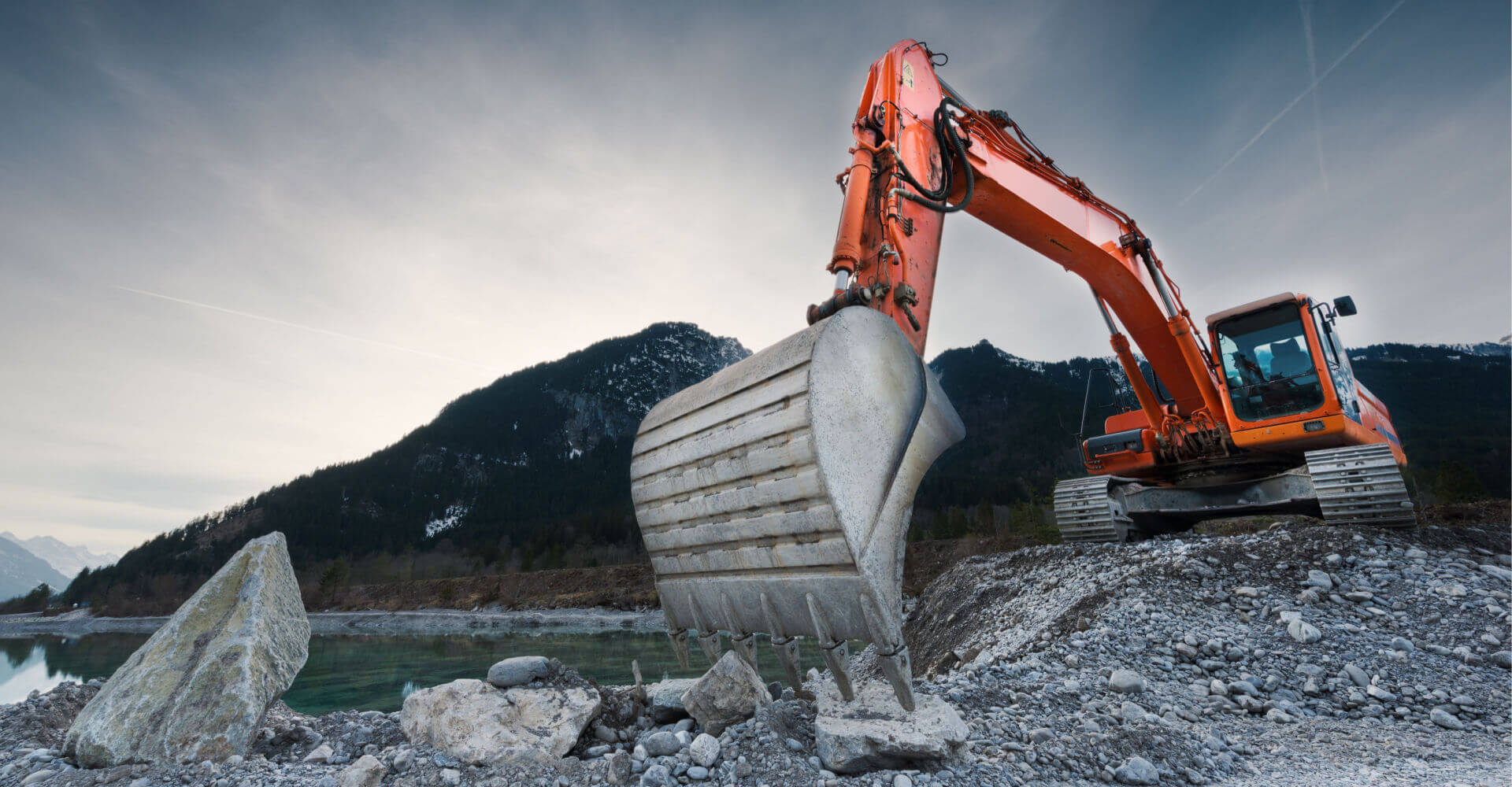 What to Look for When Buying a New Excavator