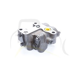 VALVE ASSY RELIEF STR D65E-8
