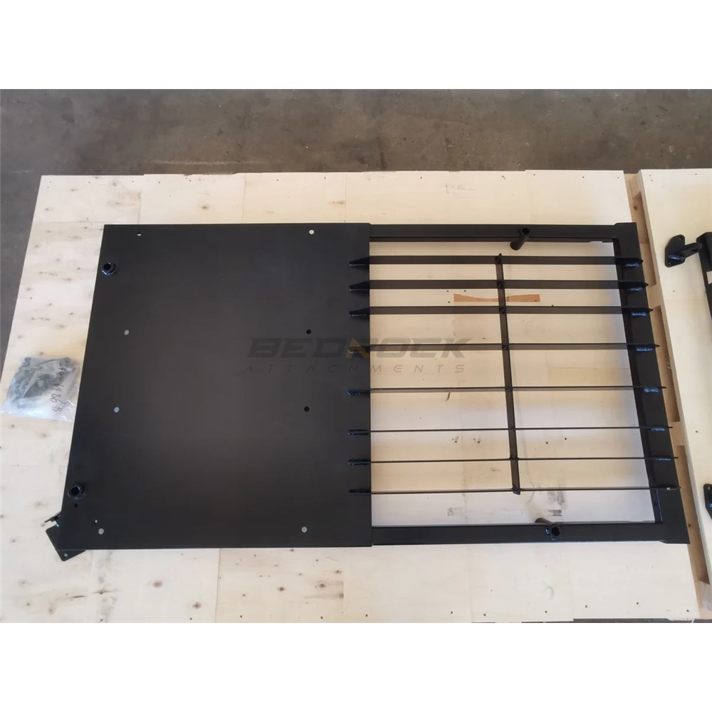 GUARD - FRONT WINDOW/TOP GUARD | Tilly’s Crawler Parts