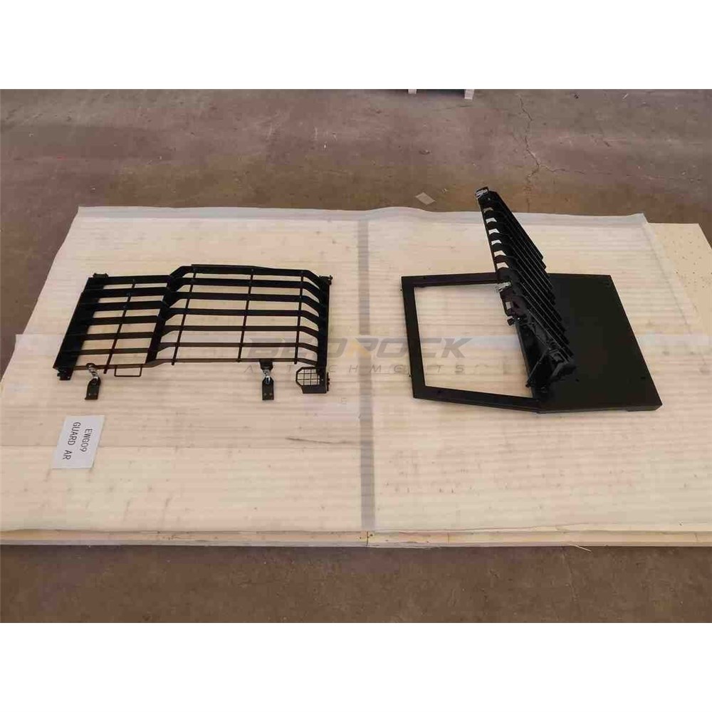 GUARD - FRONT WINDOW & TOP | Tilly’s Crawler Parts