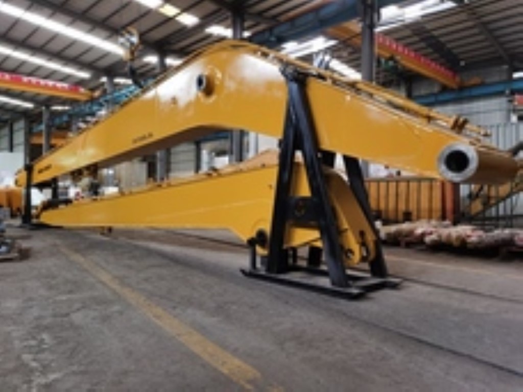 KIT - LONG REACH BOOM KIT 325D | Tilly’s Crawler Parts