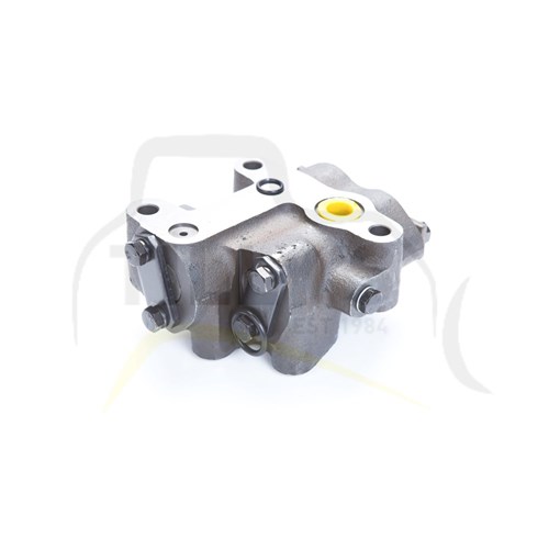 VALVE ASSY RELIEF STR D65E-8