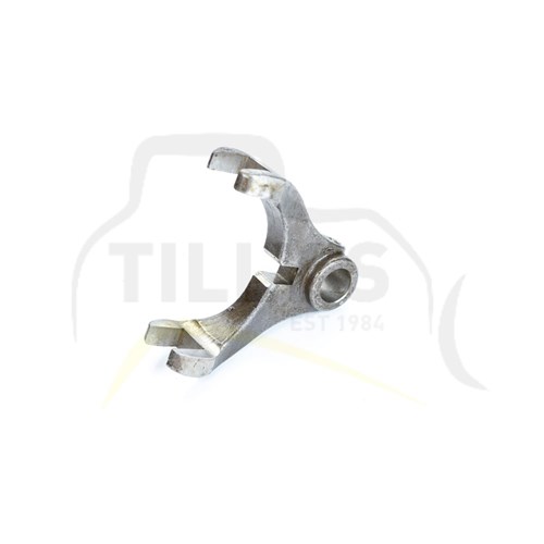 RETAINER - SEAL F/DR D4C/D 941