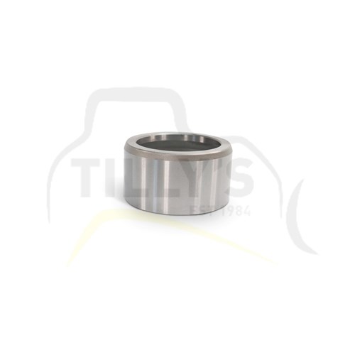 SPACER - ENGINE END FRAME 950