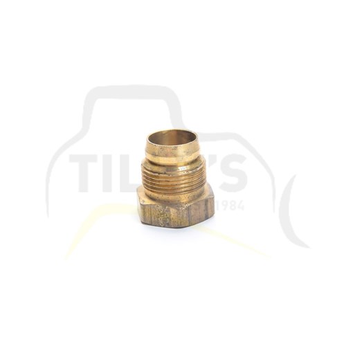 NUT - FITTING D7E 47A 5/8 OD