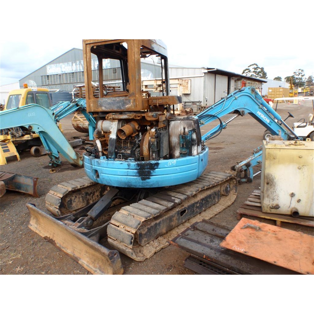 HITACHI EX40 1B6P001063 Tilly’s Crawler Parts