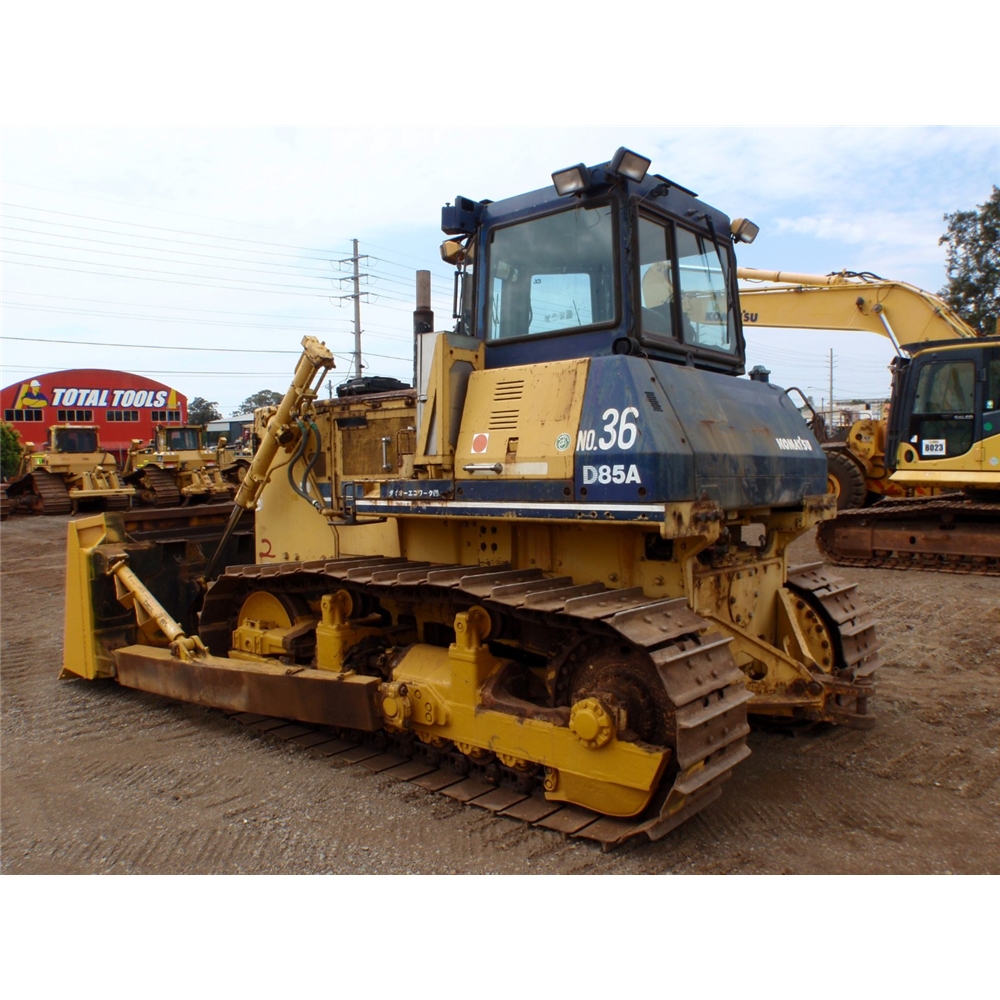 Tillys.com.au Contact Tilly's Crawler Parts Australia for all of our earthmoving and machinery needs.